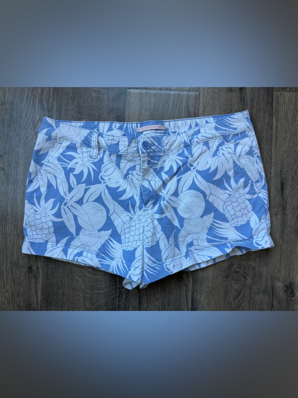 Victorias Secret Blue White Fruit Tropical Print Shorts Size 12
